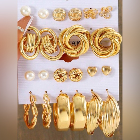 Jewelry - GOLD FASHION 11pcs. FAUX PEARL DECOR EARRINGS SET